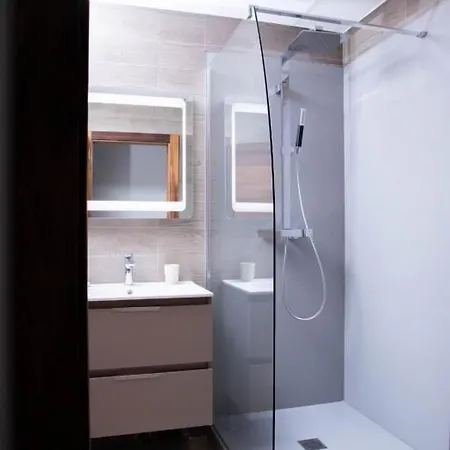 Les D'hassen Apartment